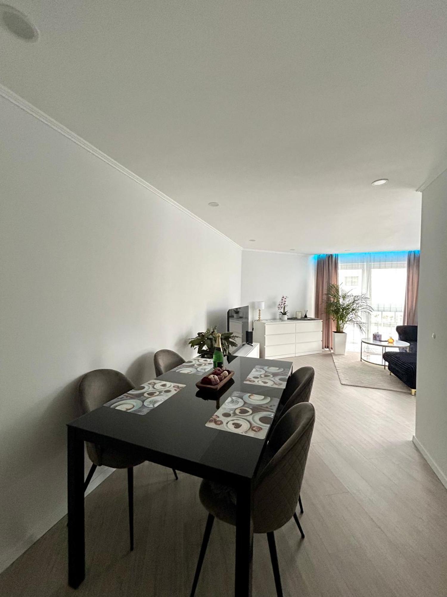 Moderne Ferienwohnung In Зигмаринген Экстерьер фото